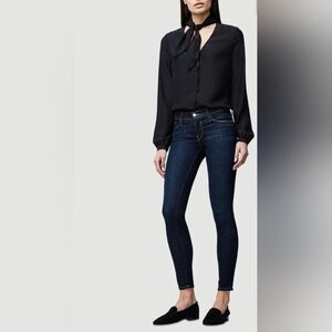 Frame Blue Le Skinny de Jeanne in Queens Way
